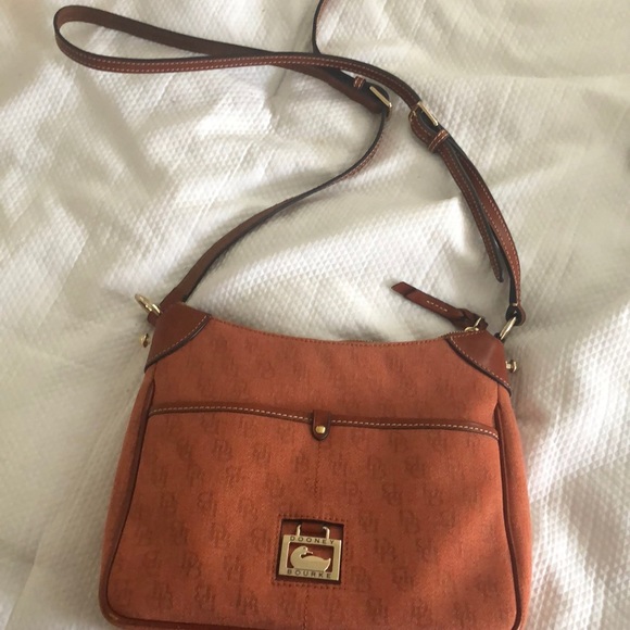 Rust colored Dooney and Burke purse - Picture 4 of 4